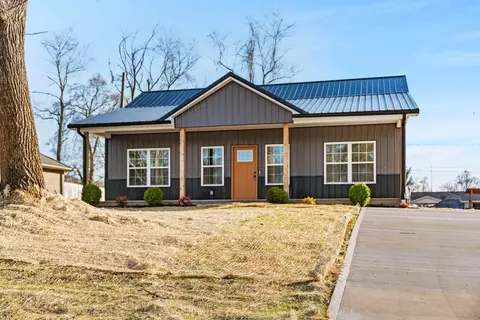 111 Cherry Ln, Burnside, KY 42519