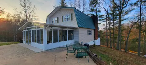 290 Shady Valley Rd, Grayson, KY 41143