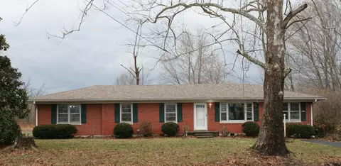 591 College Hill Rd, Waco, KY 40385