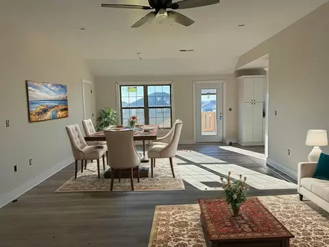 255 Brook Cv, Berea, KY 40403 photo 4