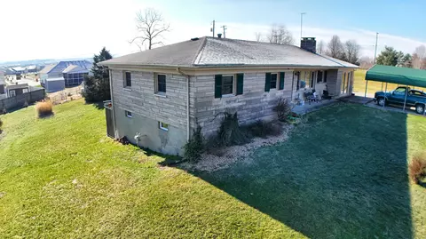 102 Maple Dr, Berea, KY 40403 photo 5