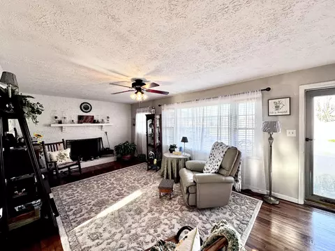 102 Maple Dr, Berea, KY 40403 photo 12