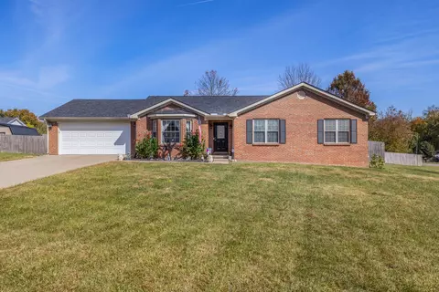 500 Chaucer Dr, Lawrenceburg, KY 40342