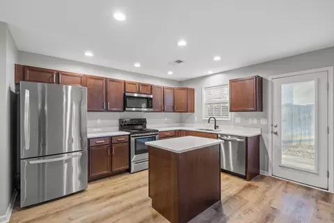 237 Shell Ct, Lexington, KY 40511 photo 9