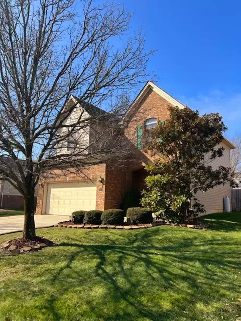 111 Sutton Place Blvd, Georgetown, KY 40324