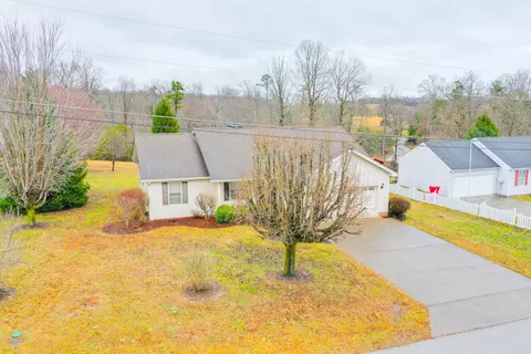 View/Area - 100 Brandon Dr, Corbin, KY 40701 photo 2 of 10