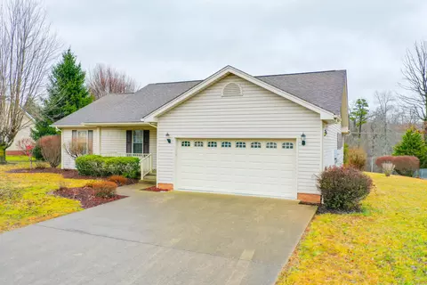 Exterior - 100 Brandon Dr, Corbin, KY 40701 photo 9 of 31