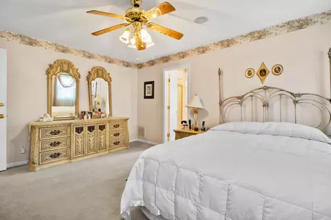 Bedroom - 100 Brandon Dr, Corbin, KY 40701 photo 2 of 5