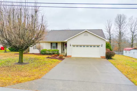 Exterior - 100 Brandon Dr, Corbin, KY 40701 photo 4 of 31