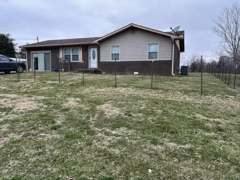 861 Barnett Rd, Mount Vernon, KY 40456