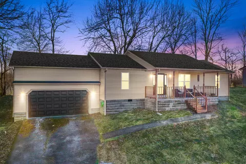 198 K And L Rd, London, KY 40741