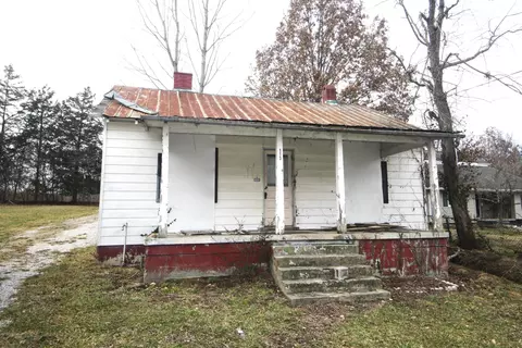113 Christmas Ridge Rd, Berea, KY 40403