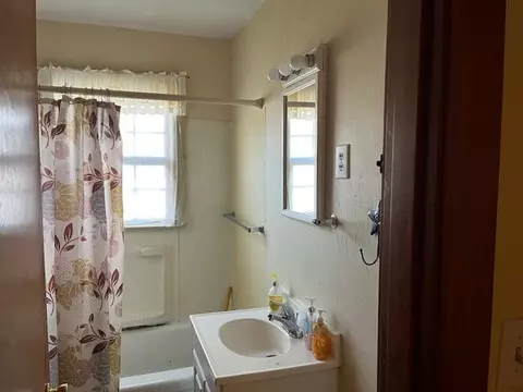 306 E 4th St, Perryville, KY 40468 photo 9