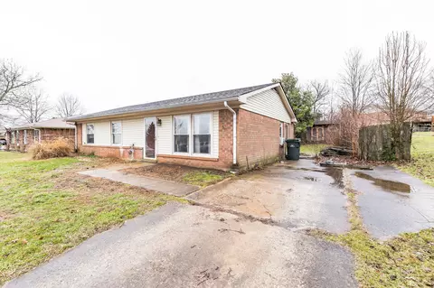 Exterior - 1350 Hudson Dr, Georgetown, KY 40324 photo 2 of 4