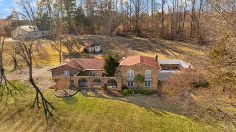 2011 Merlin Ave, Somerset, KY 42503