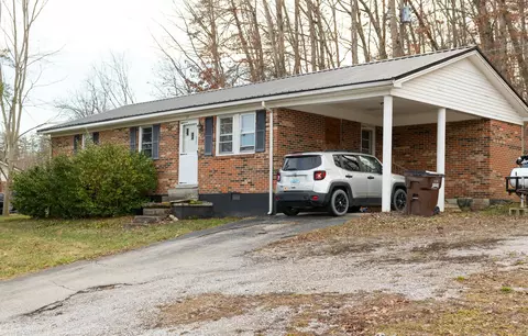 Exterior - 39 Meadow Dr, Stanton, KY 40380 photo 2 of 3