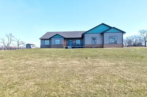1796 Woodlake Rd, Midway, KY 40347