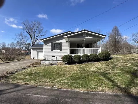 914 Carter St, Corbin, KY 40701 photo 2