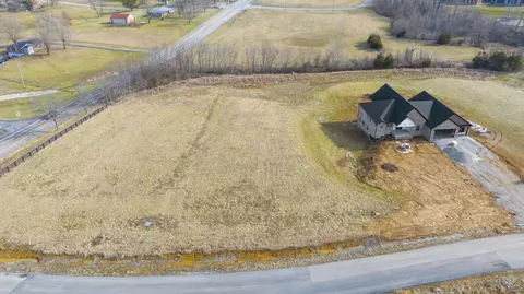 1005 Cordy Ln, Lawrenceburg, KY 40342
