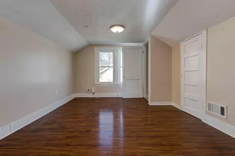 Bedroom - 115 Walnut Ct, Morehead, KY 40351 photo 2 of 6