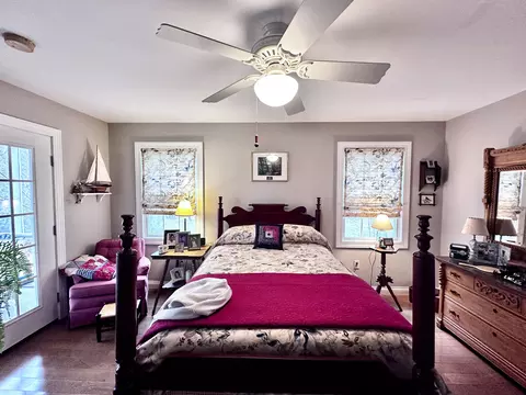 Bedroom - 560 Beverly Rd, Corbin, KY 40701 photo 1 of 7