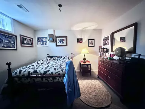 Bedroom - 560 Beverly Rd, Corbin, KY 40701 photo 6 of 7