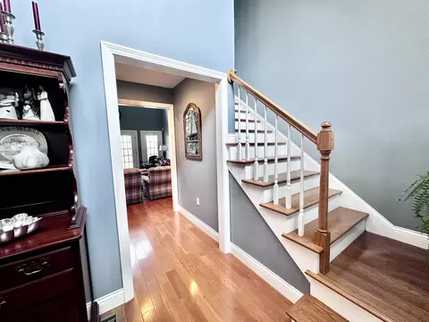Entry Way - 560 Beverly Rd, Corbin, KY 40701 photo 1 of 9