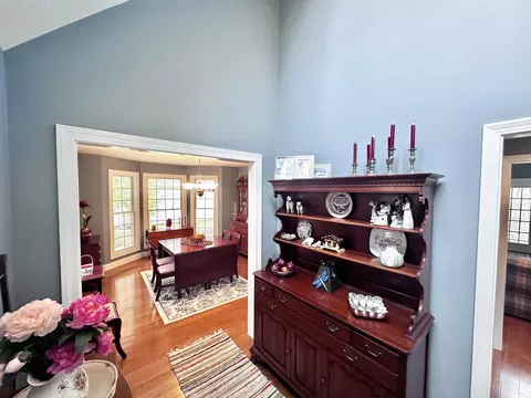 Entry Way - 560 Beverly Rd, Corbin, KY 40701 photo 6 of 9