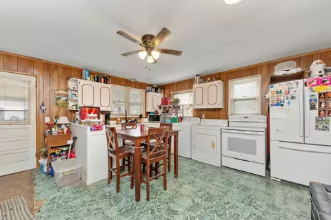 414 E 2nd St, Augusta, KY 41002 photo 9