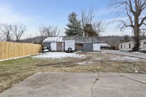 414 E 2nd St, Augusta, KY 41002 photo 24