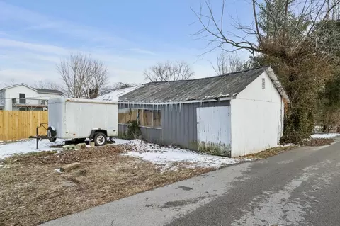 414 E 2nd St, Augusta, KY 41002 photo 25