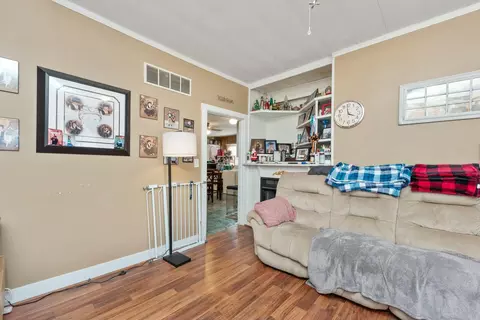 414 E 2nd St, Augusta, KY 41002 photo 8