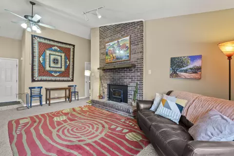 3501 Buckhorn Dr, Lexington, KY 40515