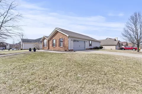 101 Bottletop Court Ct, Georgetown, KY 40324 photo 3