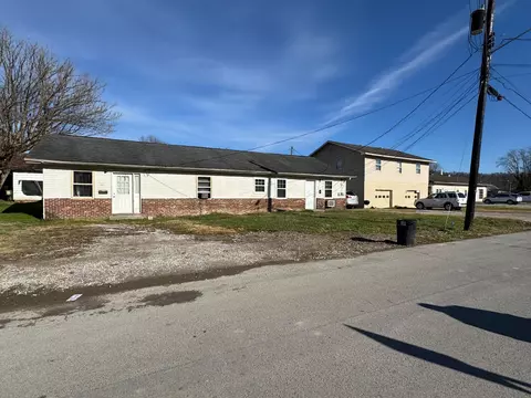210 First St, Barbourville, KY 40906