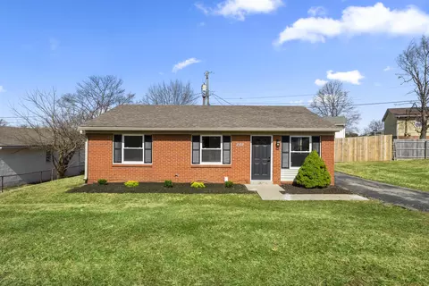 305 Wem Ct, Lexington, KY 40517