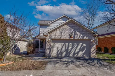 2237 Valencia Dr, Lexington, KY 40513