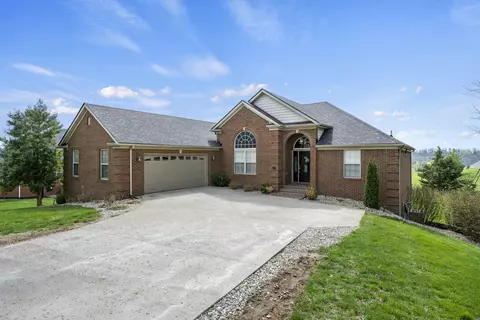 125 Gleneagles Blvd, Richmond, KY 40475