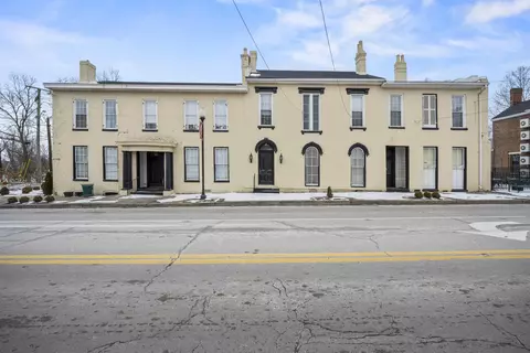 217 S Main St, Cynthiana, KY 41031