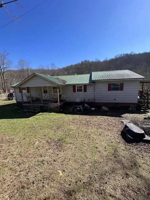 11676 Us Hwy, Pineville, KY 40977