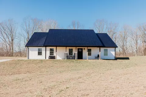 588 Mill Springs Rd, Nancy, KY 42544