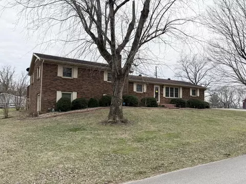 500 Well St, Albany, KY 42602