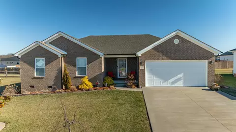 652 Boulder Ct, Berea, KY 40403