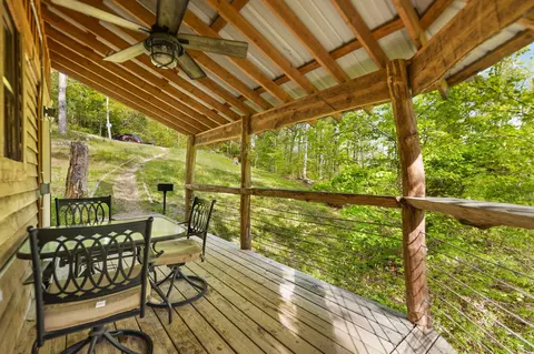 457 Black Bear Ridge Rd, Campton, KY 41301 photo 10