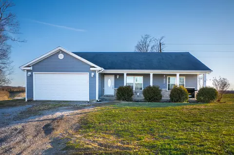 1232 Hurt Ln, Lancaster, KY 40444