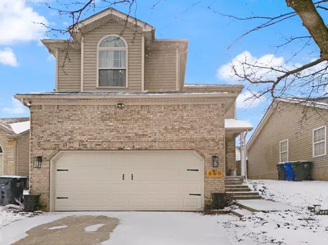 660 Smugglers Notch Dr, Lexington, KY 40509