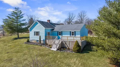 74 Old Sulphur Well Rd, Nicholasville, KY 40356