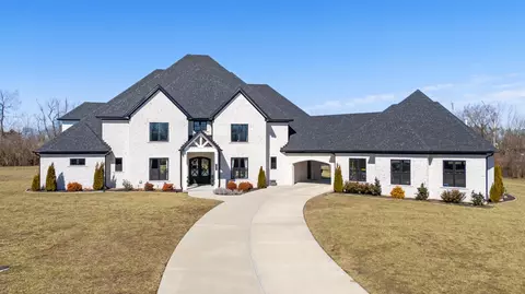 240 Walden Way, Nicholasville, KY 40356