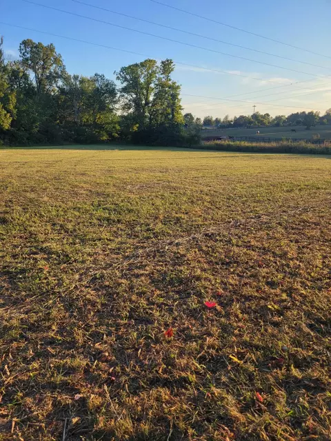 668 Richmond, Lancaster, KY 40444