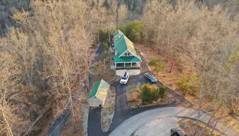 532 Whippoorwill Ln, Wellington, KY 40387
